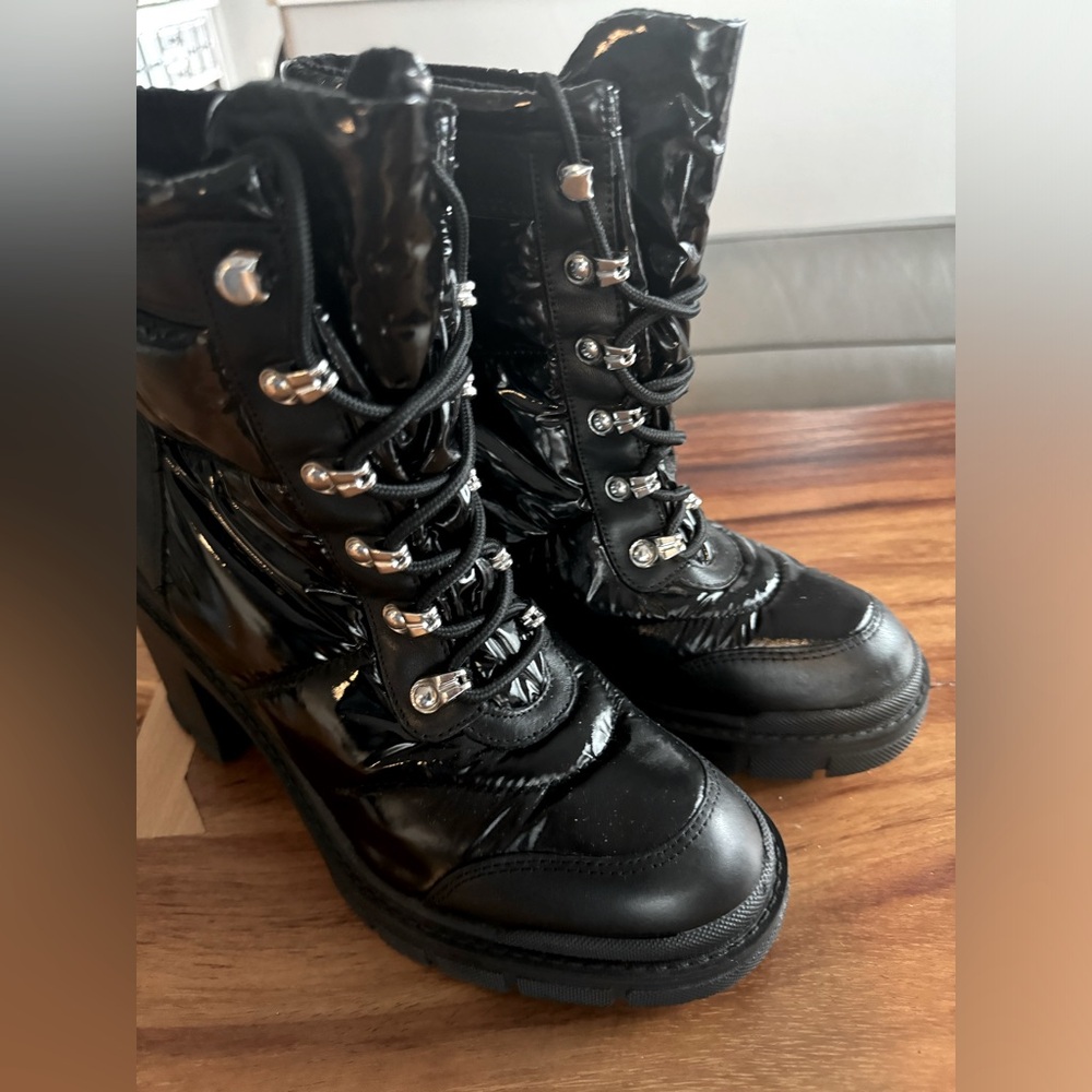 MARC FISHER MIvaina Shiny puffer Hiker black boots